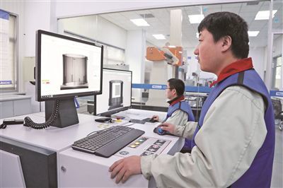 宜興:現(xiàn)代化檢測助力智能制造